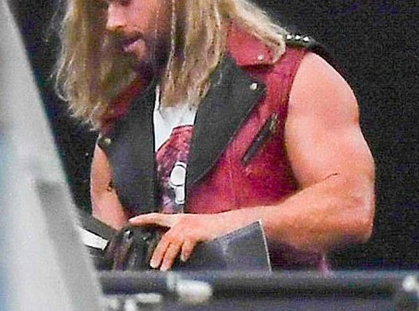 Thor Love and Thunder (2022) Leather Vest