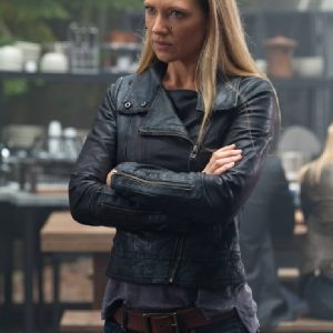 Australian actress Anna Torv Wearing Black Leather Jacket In Fringe Tv Series as Olivia Dunham