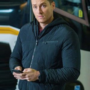 Actor Jesse Lee Soffer Wearing Bomber Jacket In Chicago P.D. as Jay Halstead