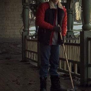 Coby Bird Wearing Bomber Jacket In Locke & Key sa Rufus Whedon