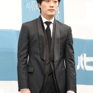 Hee-Soon Park Wearing Black Suit In My Name Event as Choi Mu-Jin