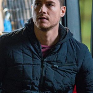 Jesse Lee Soffer Wearing Bomber Jacket In Chicago P.D. as Jay Halstead