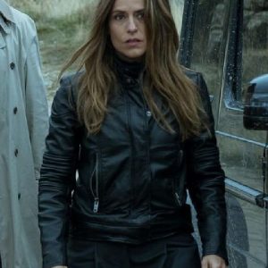 Itziar Ituño Wearing Black Leather Jacket In Money Heist Series