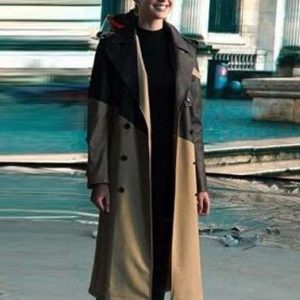 Gal Gadot Wearing Trench Leather Coat In Red Notice - filmstarjacket