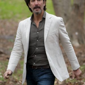 Henry Ian Cusick Wearing White Blazer In MacGyver as Russ Taylor - filmstarjacket