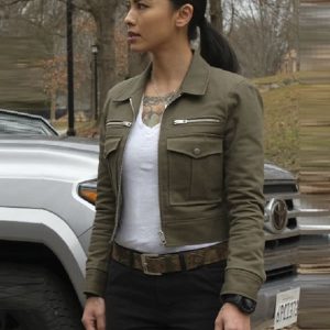 Actress Levy Tran Wearing Green Cotton Jacket In MacGyver as Desi Nguyen - filmstarjacket
